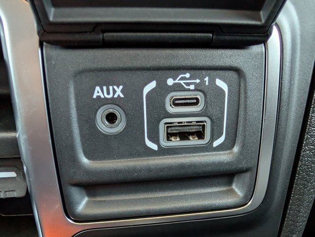 New 2026 Jeep Gladiator Mojave w/ Safety Group image 19