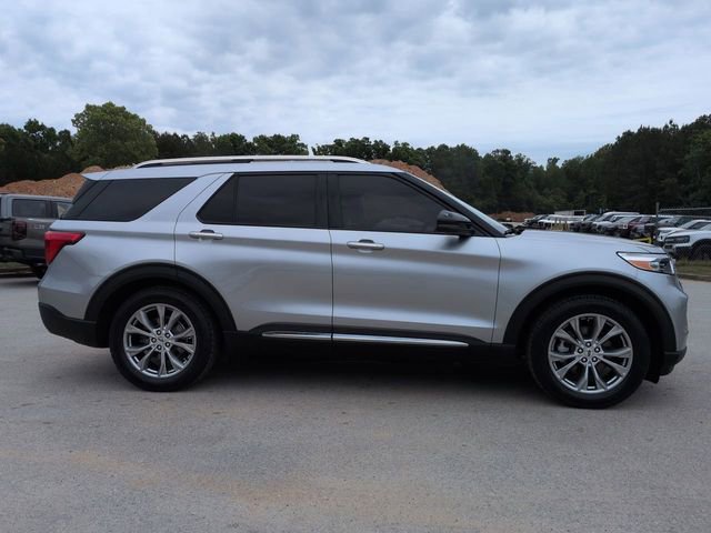 Certified 2021 Ford Explorer Limited w/ Equipment Group 301A RWD image 3