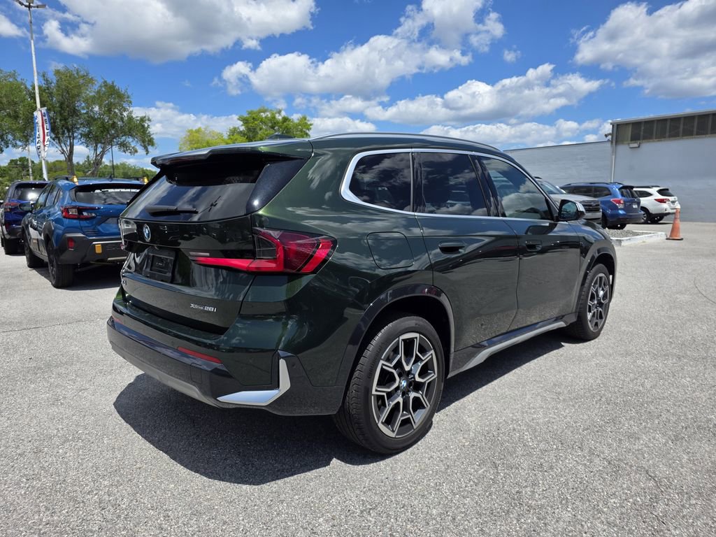 Used 2023 BMW X1 xDrive28i w/ Convenience Package AWD/4WD image 3