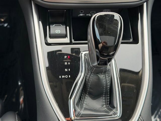 Used 2025 Subaru Outback Limited w/ Popular Package #2 AWD/4WD image 17