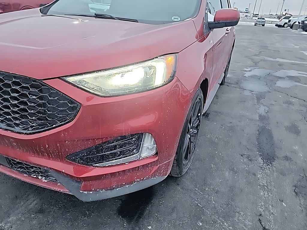 Certified 2022 Ford Edge ST-Line w/ Class II Trailer Tow Package image 15