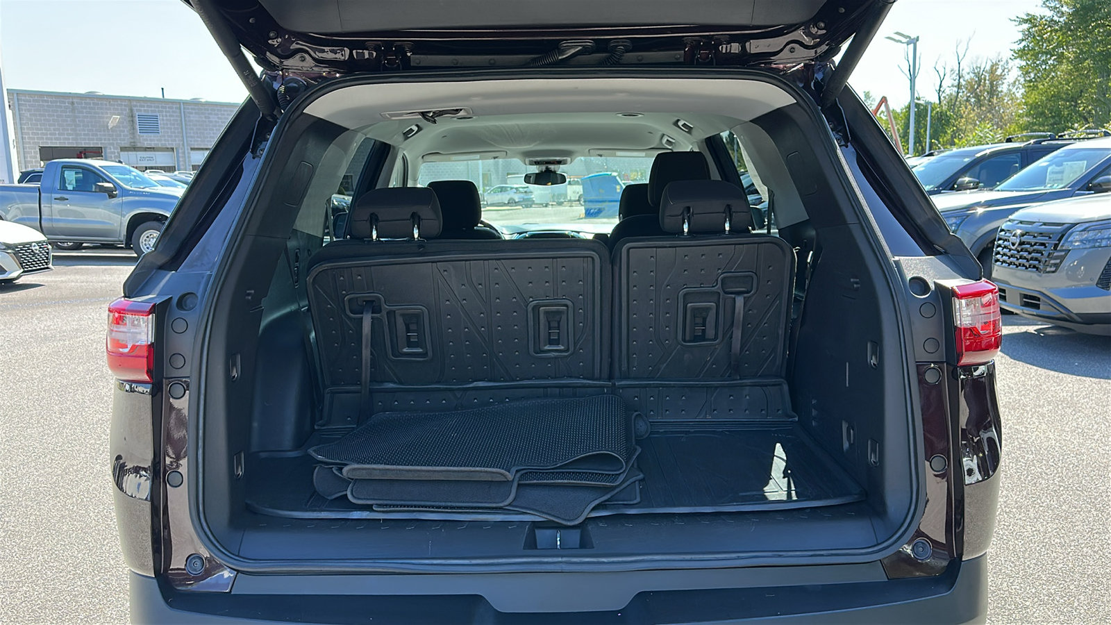 Used 2021 Chevrolet Traverse LT AWD/4WD image 7
