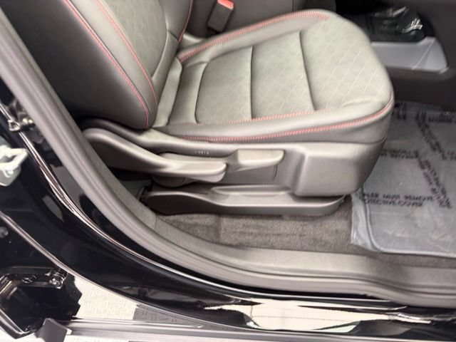 New 2027 Chevrolet Bolt RS w/ Super Cruise Package FWD image 21