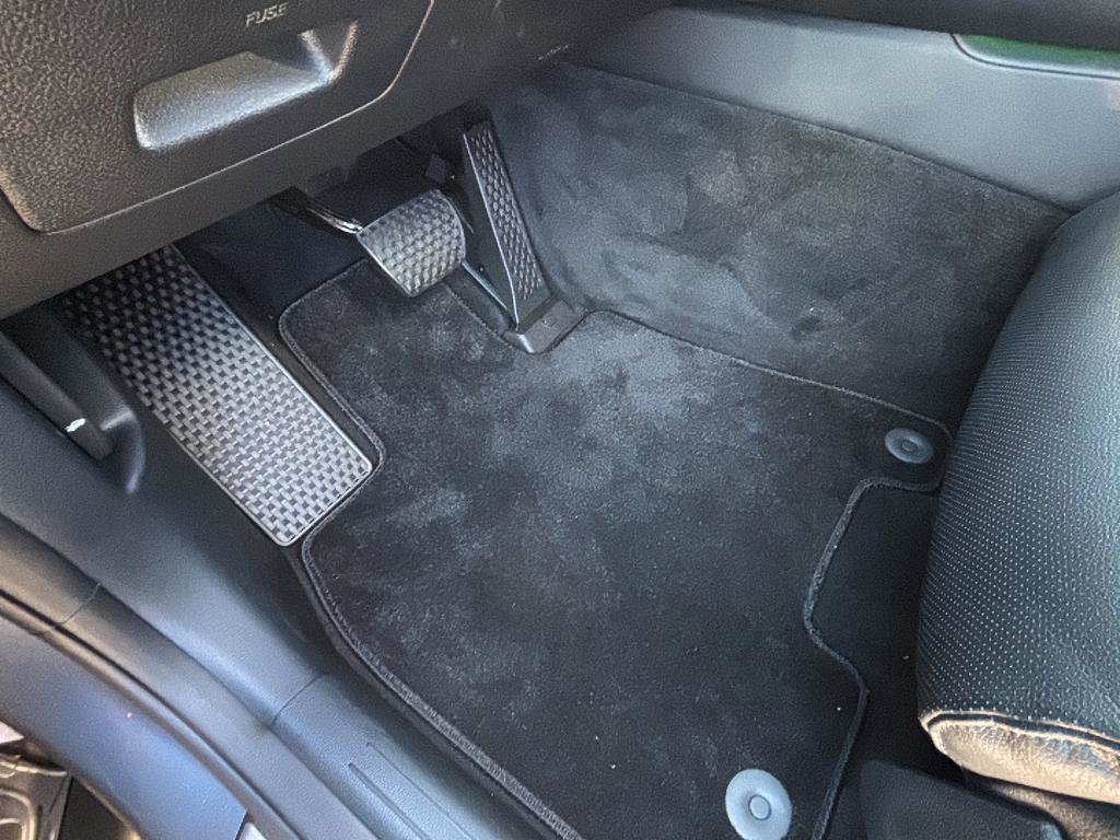 Certified 2026 Genesis GV70 2.5T image 49