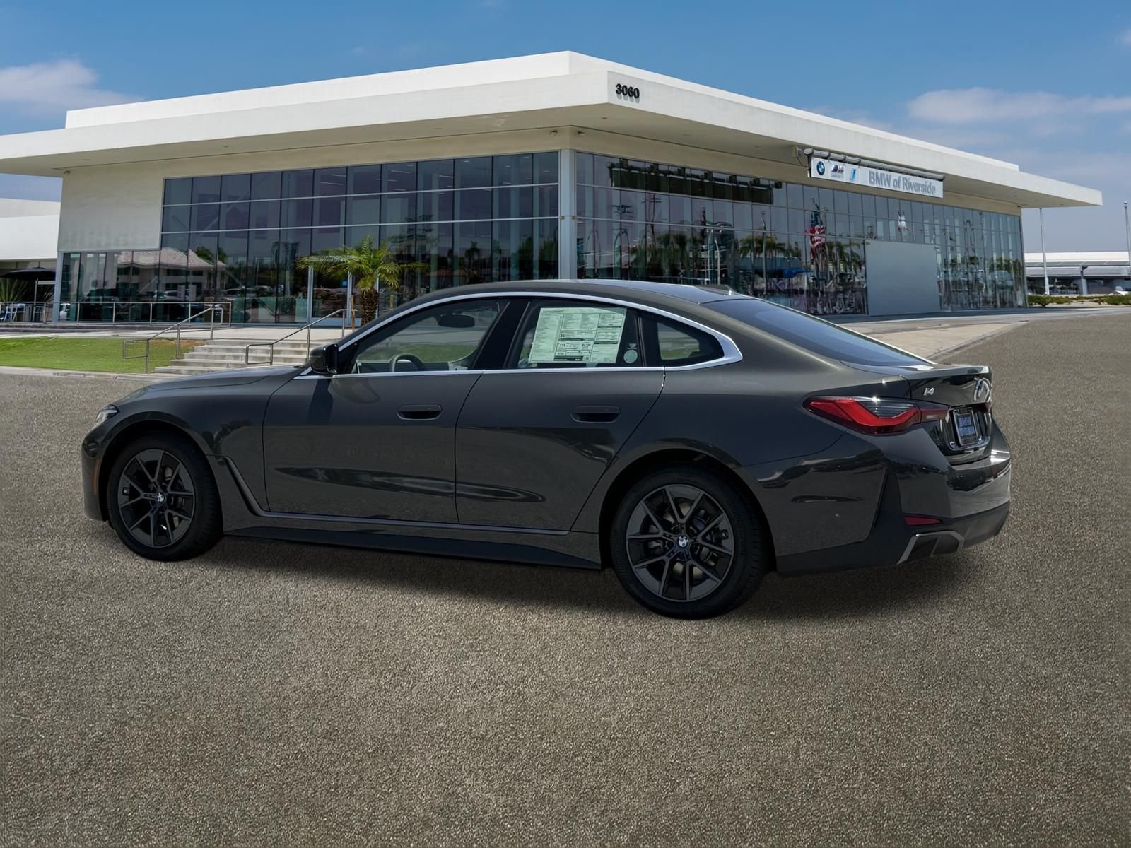 New 2026 BMW i4 eDrive40 w/ Driving Assistance Package RWD image 8