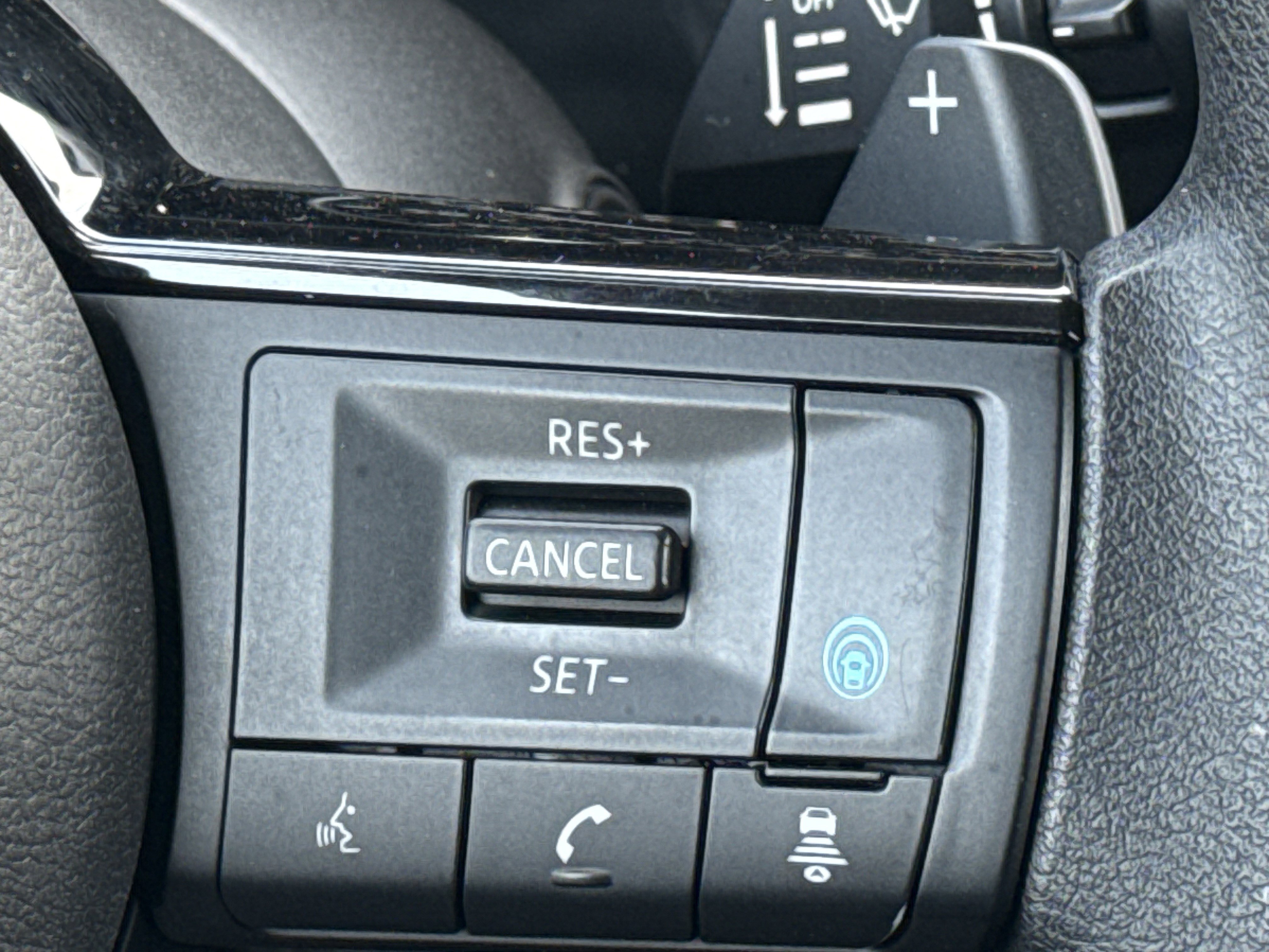 Used 2022 Nissan Rogue SV image 20