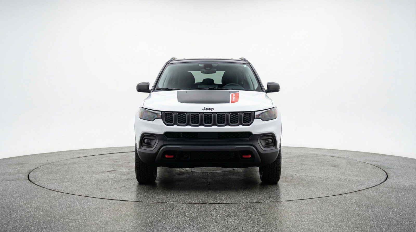 Used 2025 Jeep Compass Trailhawk AWD/4WD image 2