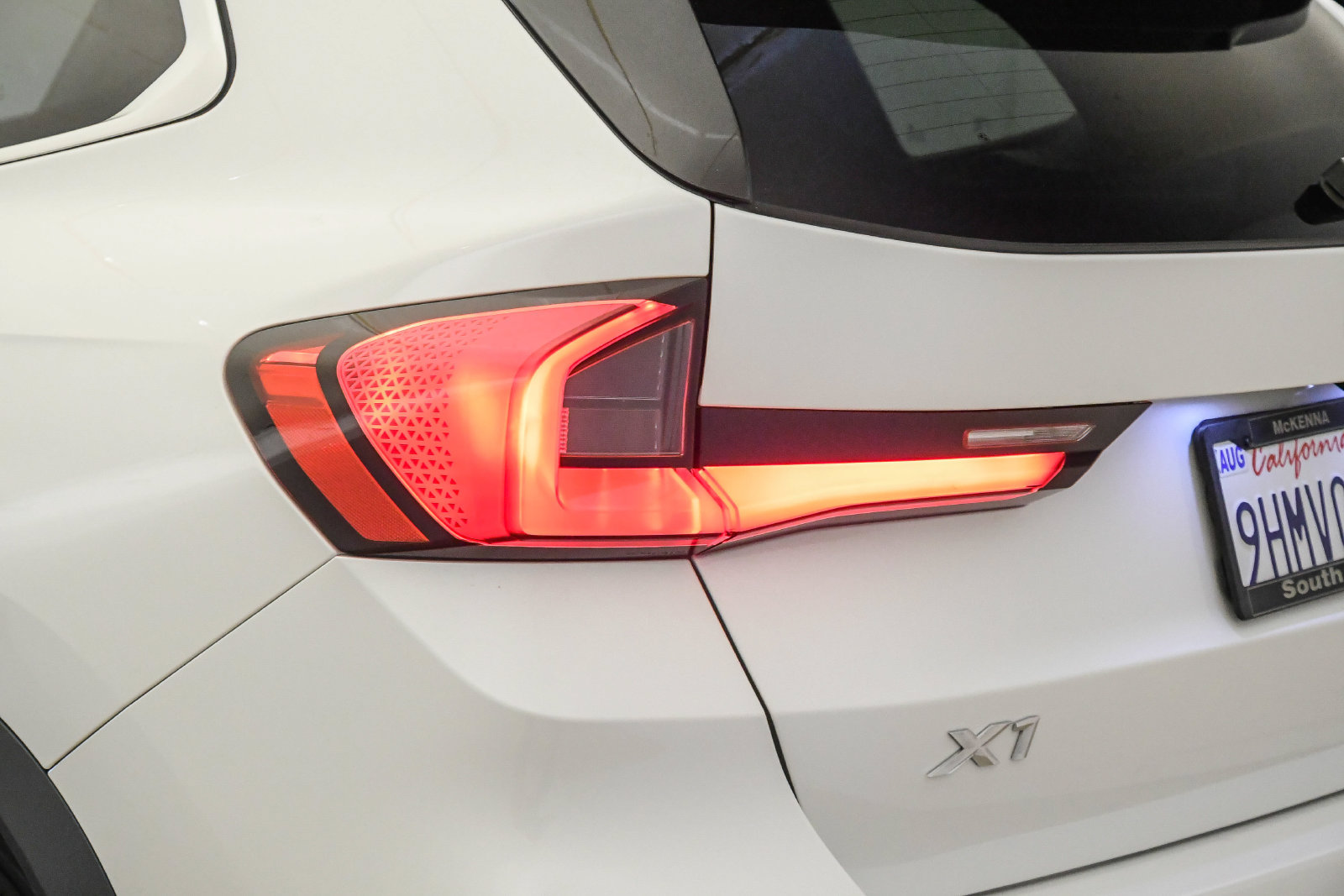 Used 2023 BMW X1 xDrive28i w/ Convenience Package AWD/4WD image 11