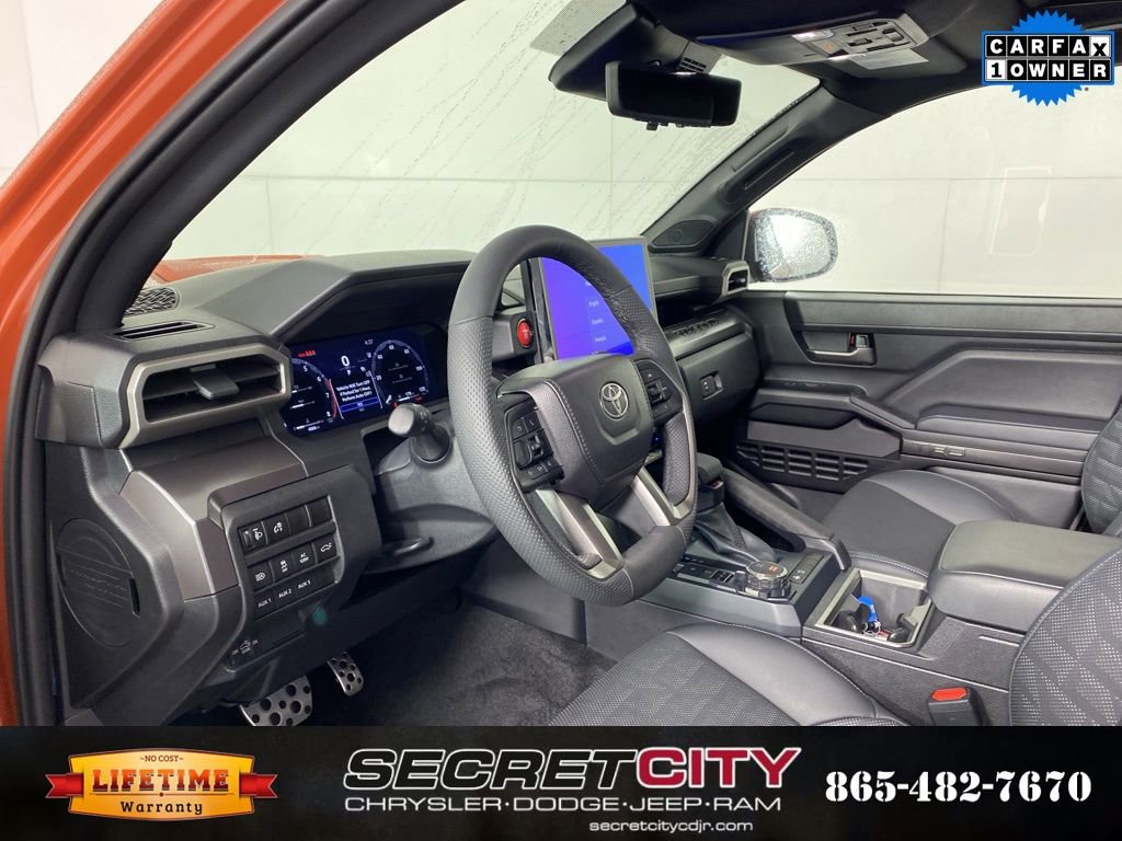 Used 2025 Toyota Tacoma TRD Sport w/ TRD Sport Premium Package image 11