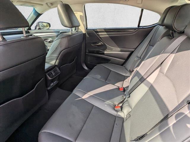 Used 2023 Lexus ES 350 w/ Accessory Package (Z1) image 18