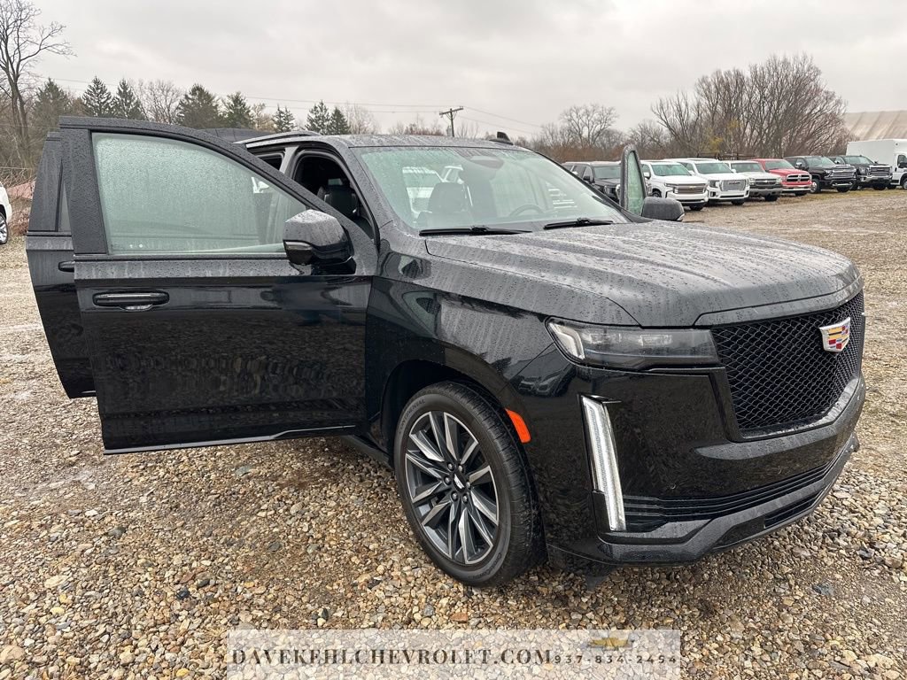 Used 2022 Cadillac Escalade ESV Sport w/ Touring Package image 60