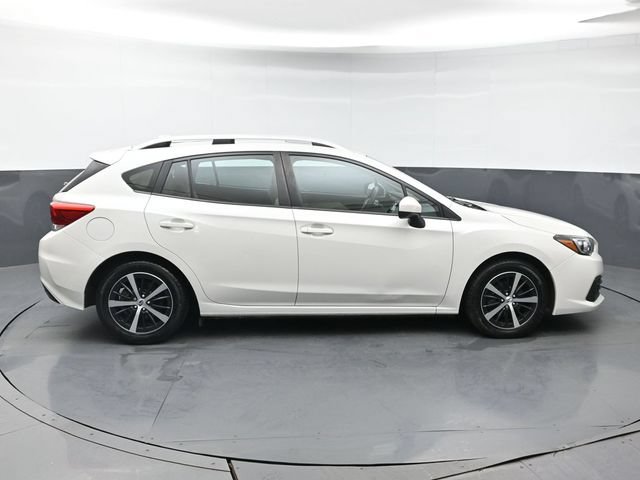 Used 2022 Subaru Impreza 2.0i Premium AWD/4WD image 6