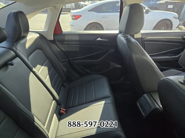 Certified 2021 Volkswagen Jetta SEL FWD image 8