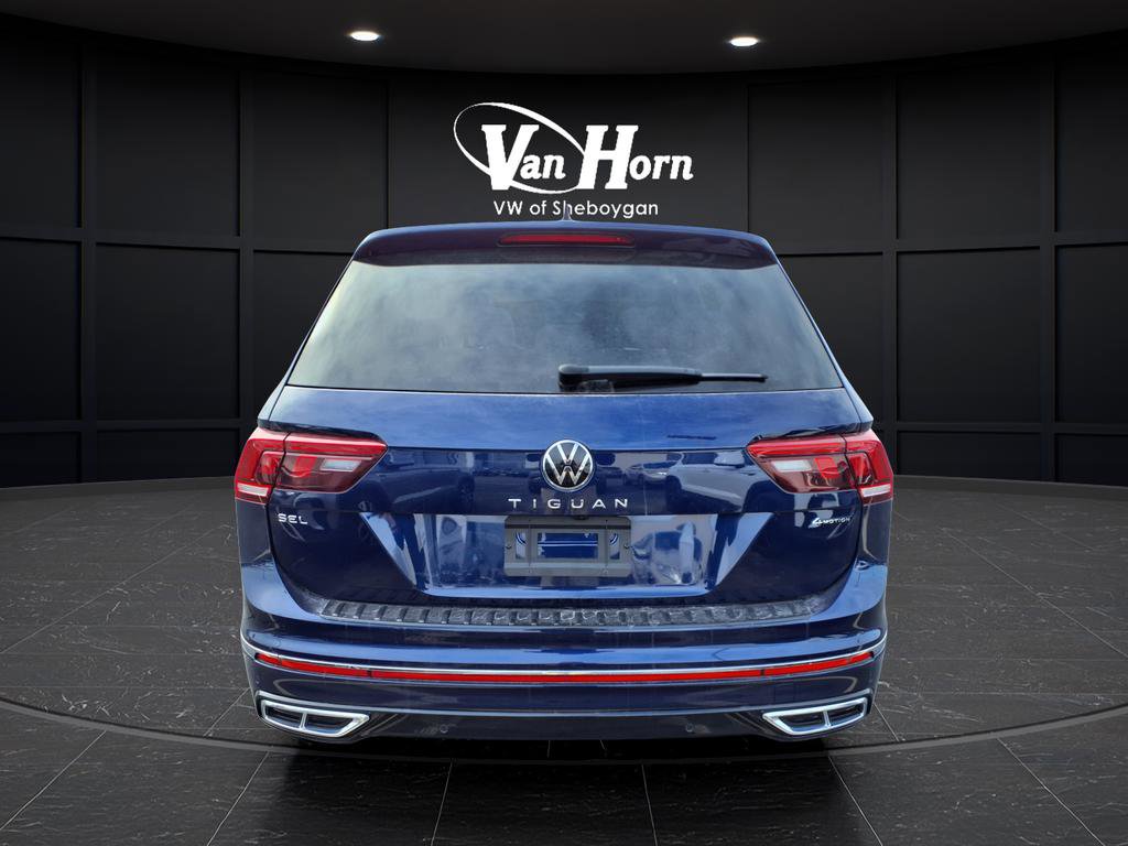 Used 2024 Volkswagen Tiguan SEL R-Line image 4