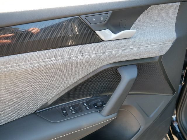 Certified 2025 Volkswagen Tiguan S AWD/4WD image 16