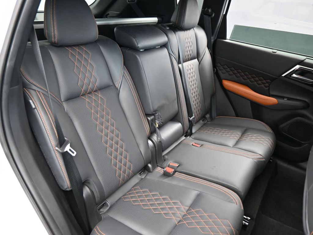 Used 2022 Mitsubishi Outlander SEL image 53