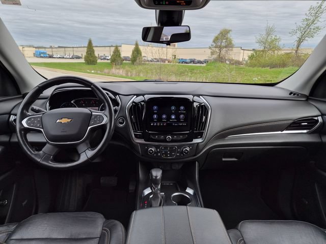 Used 2021 Chevrolet Traverse Premier FWD image 52