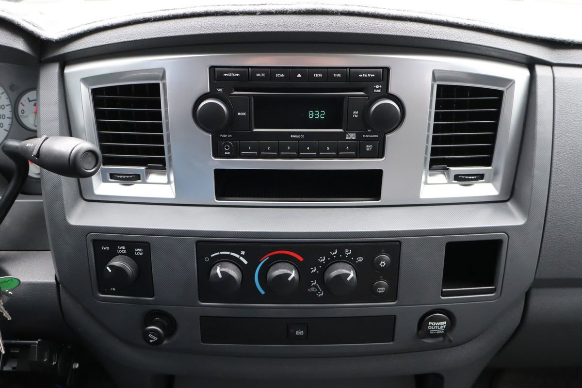 Used 2007 Dodge Ram 2500 Truck SLT w/ Quad Cab Big Horn Value Group image 33