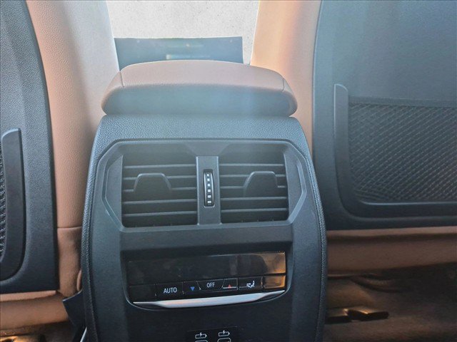Certified 2023 BMW i4 eDrive40 w/ M Sport Package RWD image 18