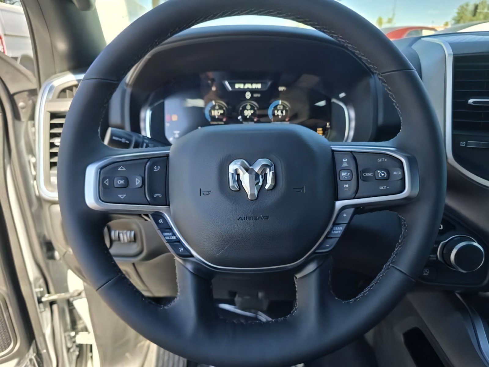 New 2026 RAM 1500 4x4 Crew Cab image 30