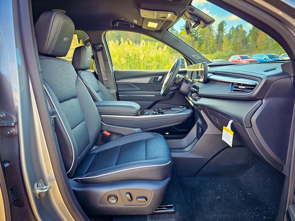 New 2026 Buick Enclave Sport Touring w/ Power Package image 43