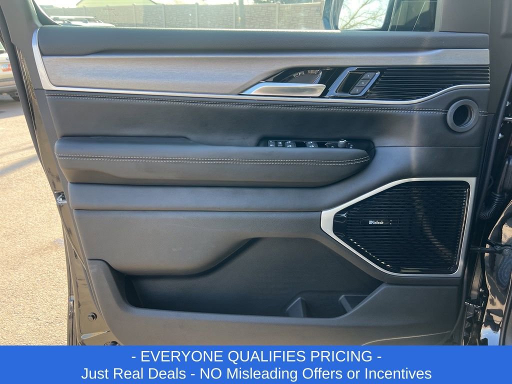 New 2026 Jeep Grand Wagoneer L Limited image 10