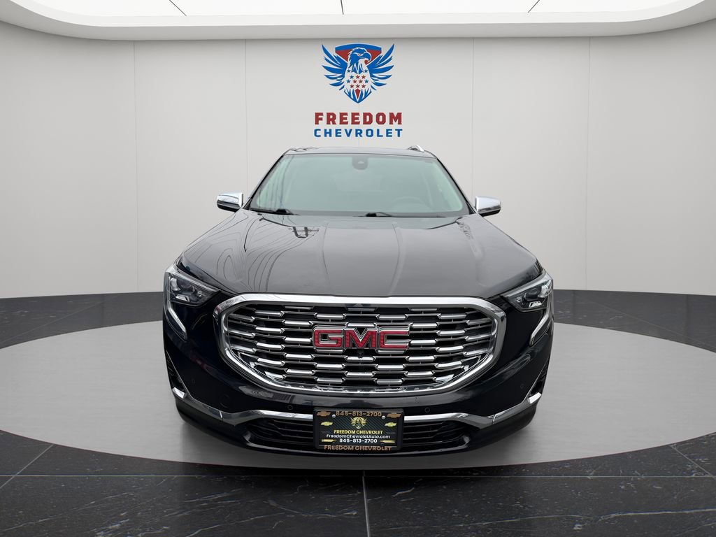 Used 2018 GMC Terrain Denali w/ Advanced Safety Package AWD/4WD image 8