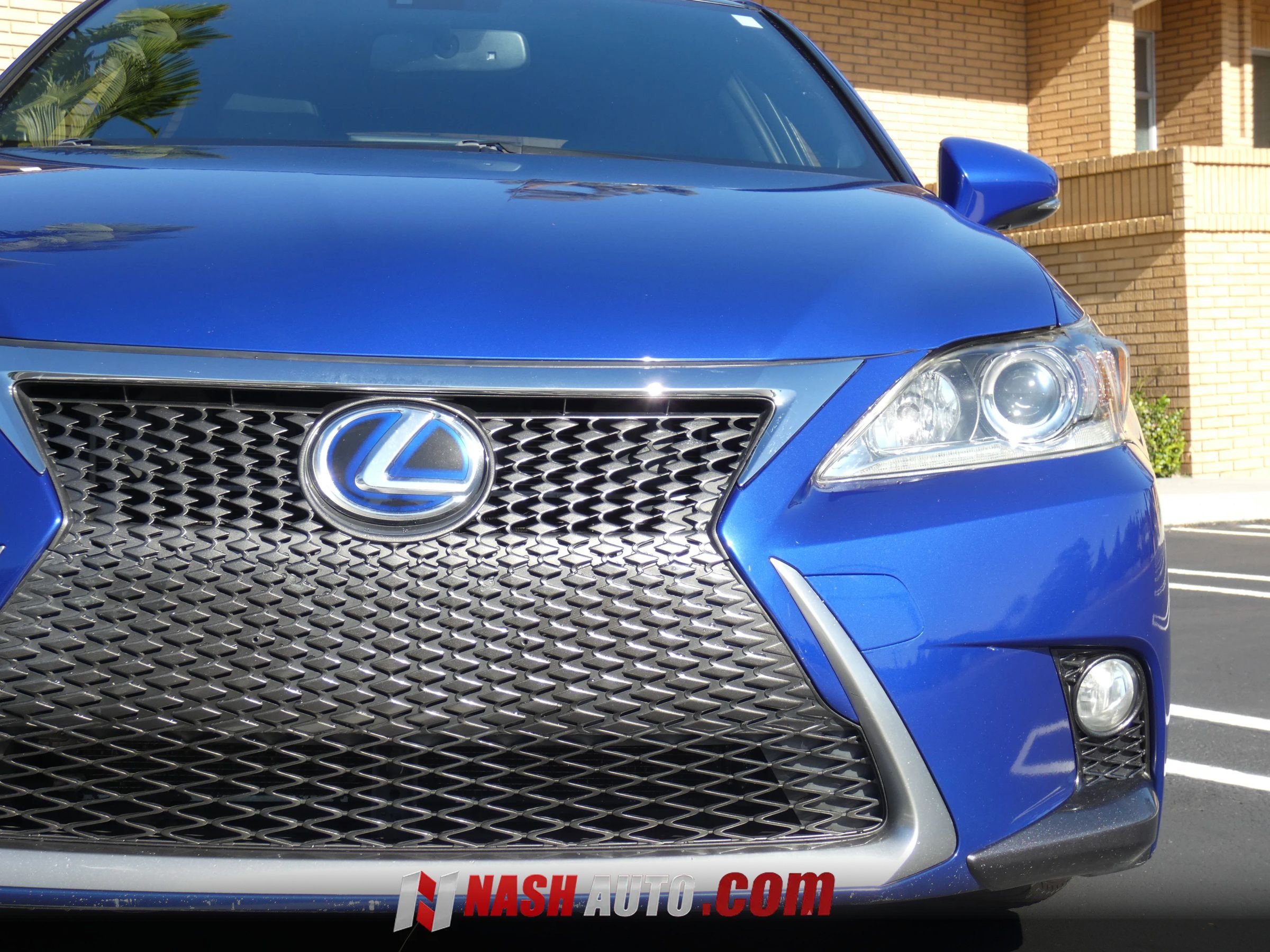 Used 2014 Lexus CT 200h w/ F Sport w/Nuluxe Interior FWD image 16