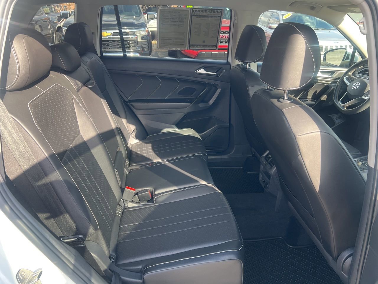 Used 2022 Volkswagen Tiguan SE image 20