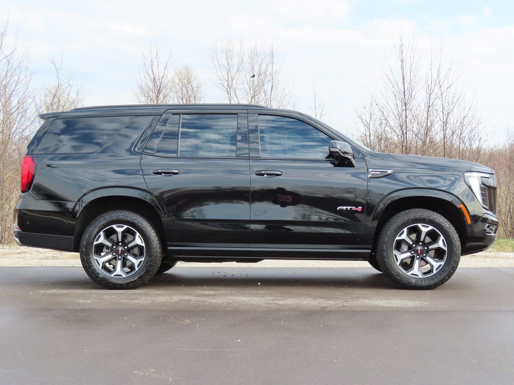 Certified 2025 GMC Yukon AT4 w/ AT4 Premium Package image 2