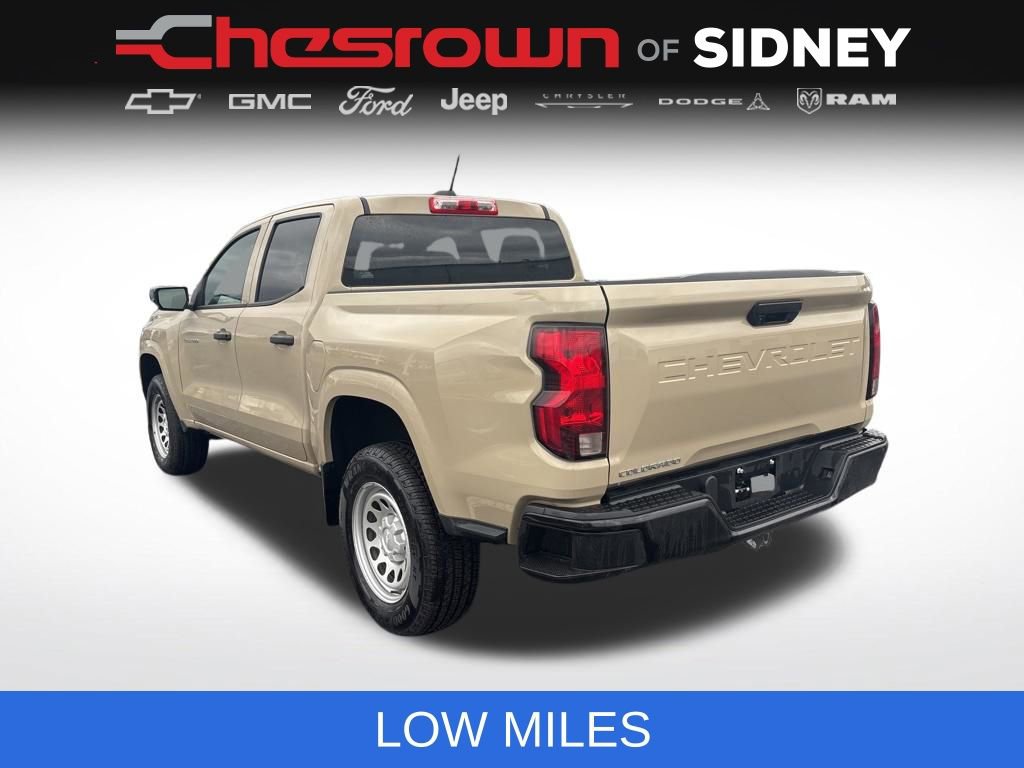 Used 2024 Chevrolet Colorado W/T image 3