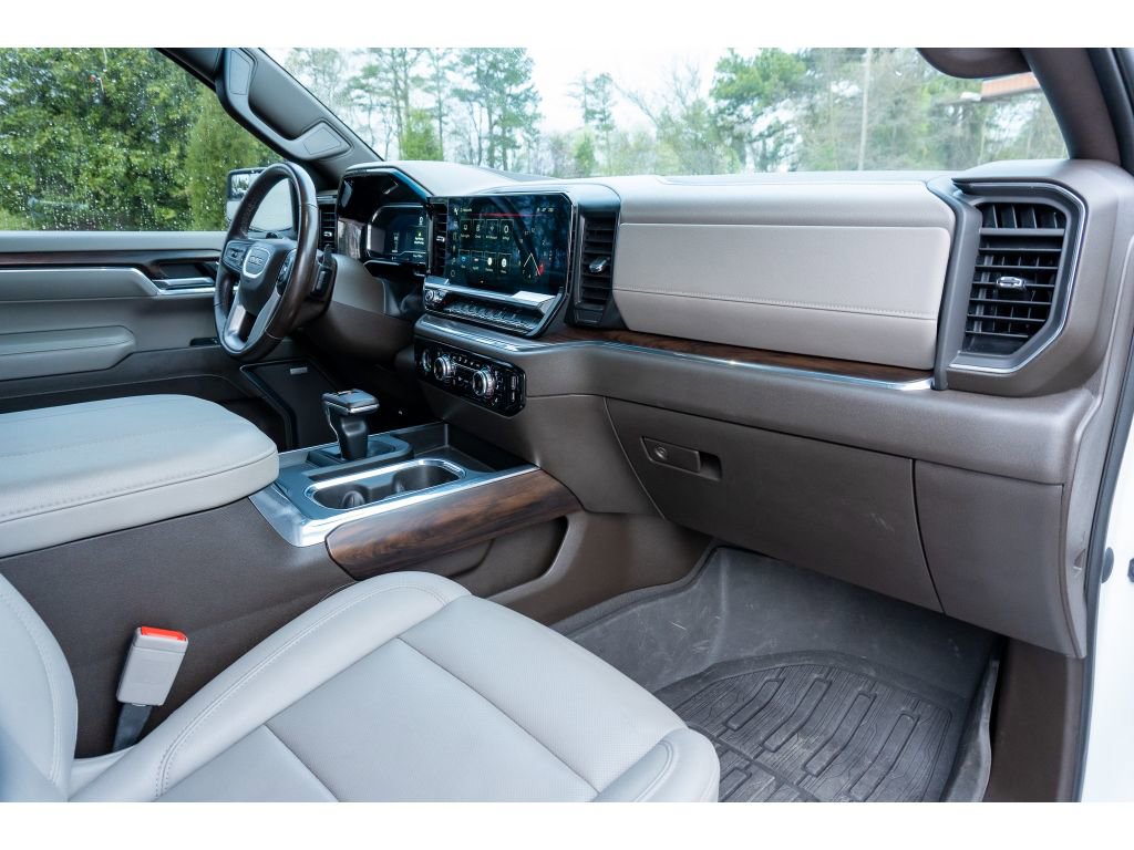 Used 2023 GMC Sierra 1500 SLT w/ SLT Premium Package AWD/4WD image 16