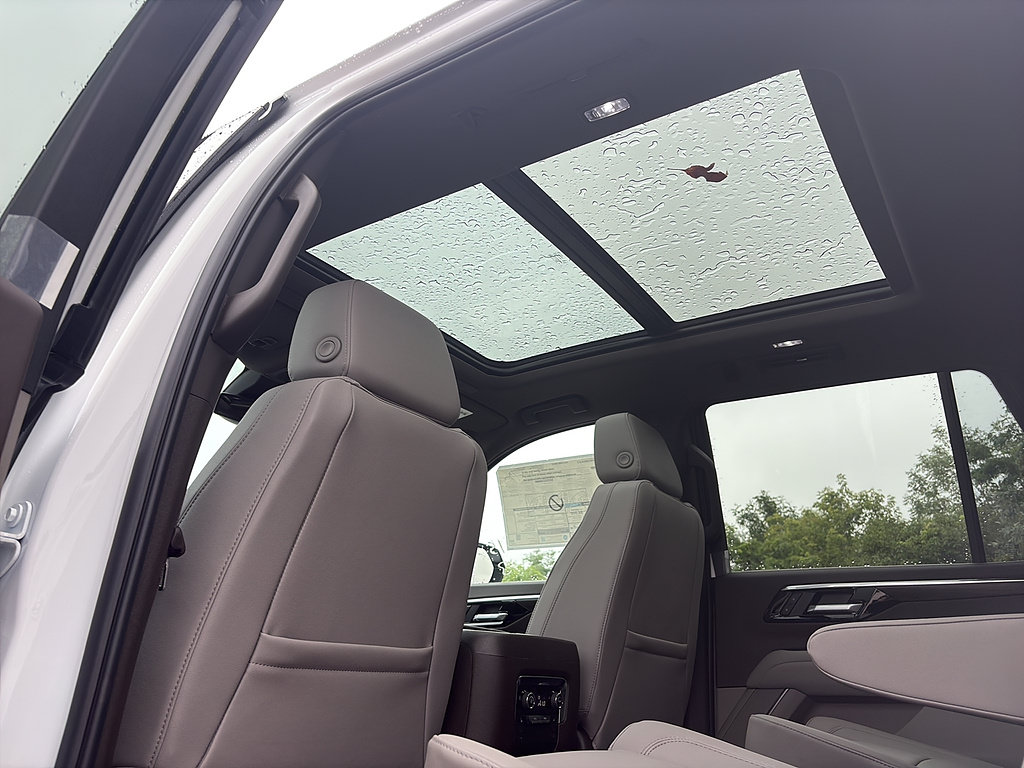New 2026 Chevrolet Tahoe LT w/ Comfort Package AWD/4WD image 16
