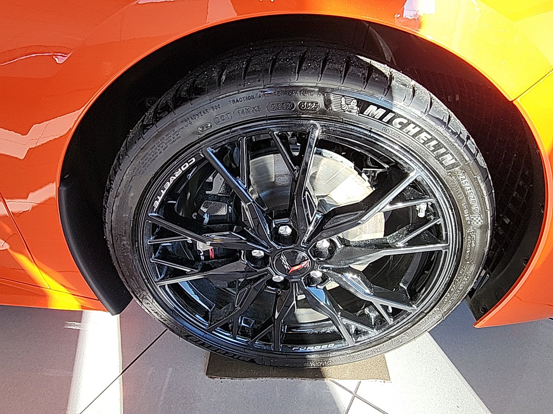 New 2026 Chevrolet Corvette Stingray Premium Cpe w/ Z51 Performance Package image 9