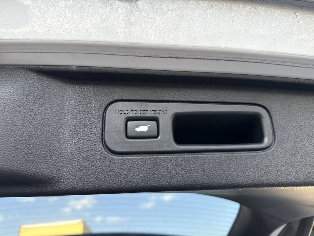 Used 2023 Honda Pilot EX-L image 44