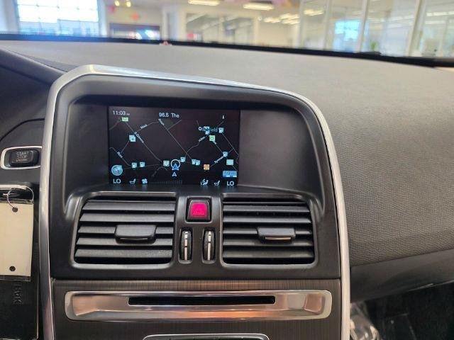 Used 2016 Volvo XC60 T5 Premier w/ Climate Package AWD/4WD image 20