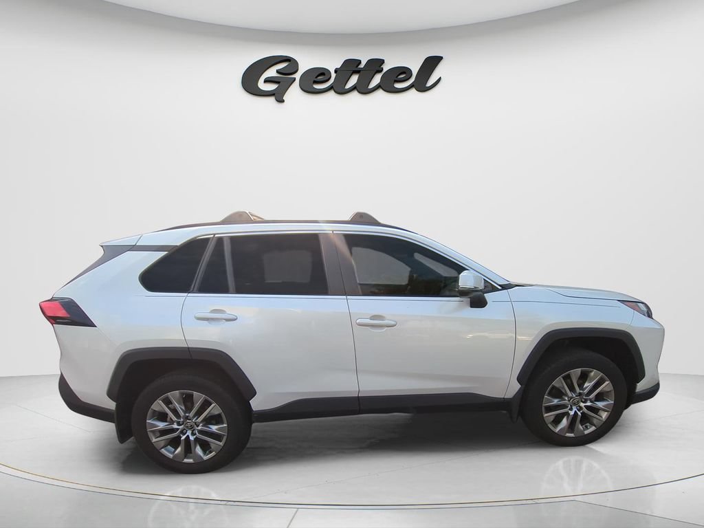 Certified 2024 Toyota RAV4 XLE Premium FWD image 4