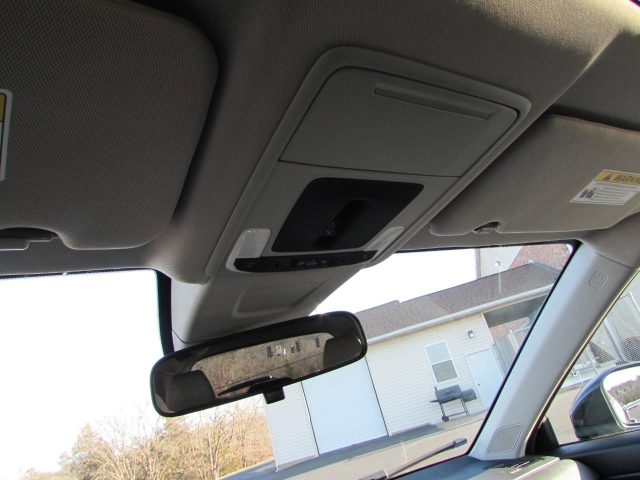 Used 2023 Honda CR-V EX image 18
