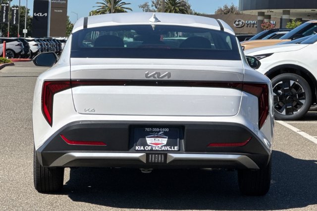New 2026 Kia K4 FWD image 6
