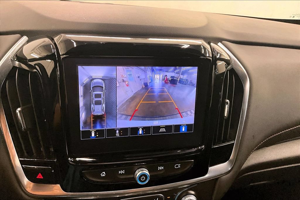 Used 2023 Chevrolet Traverse RS w/ LPO, Floor Liner Package AWD/4WD image 20