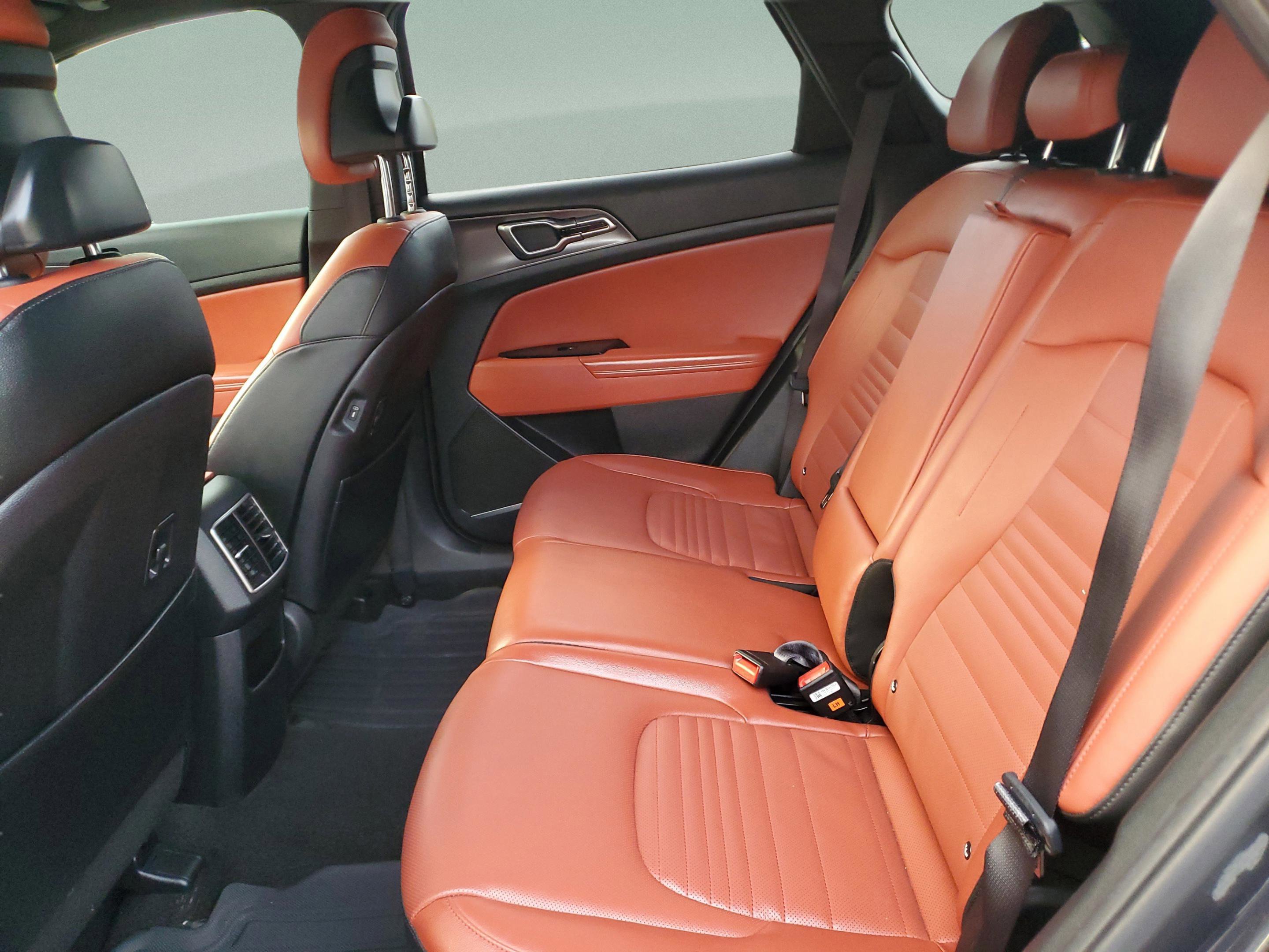 Certified 2024 Kia Sportage SX FWD image 7