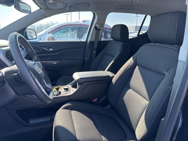 Used 2023 GMC Acadia SLE w/ Driver Convenience Package image 10