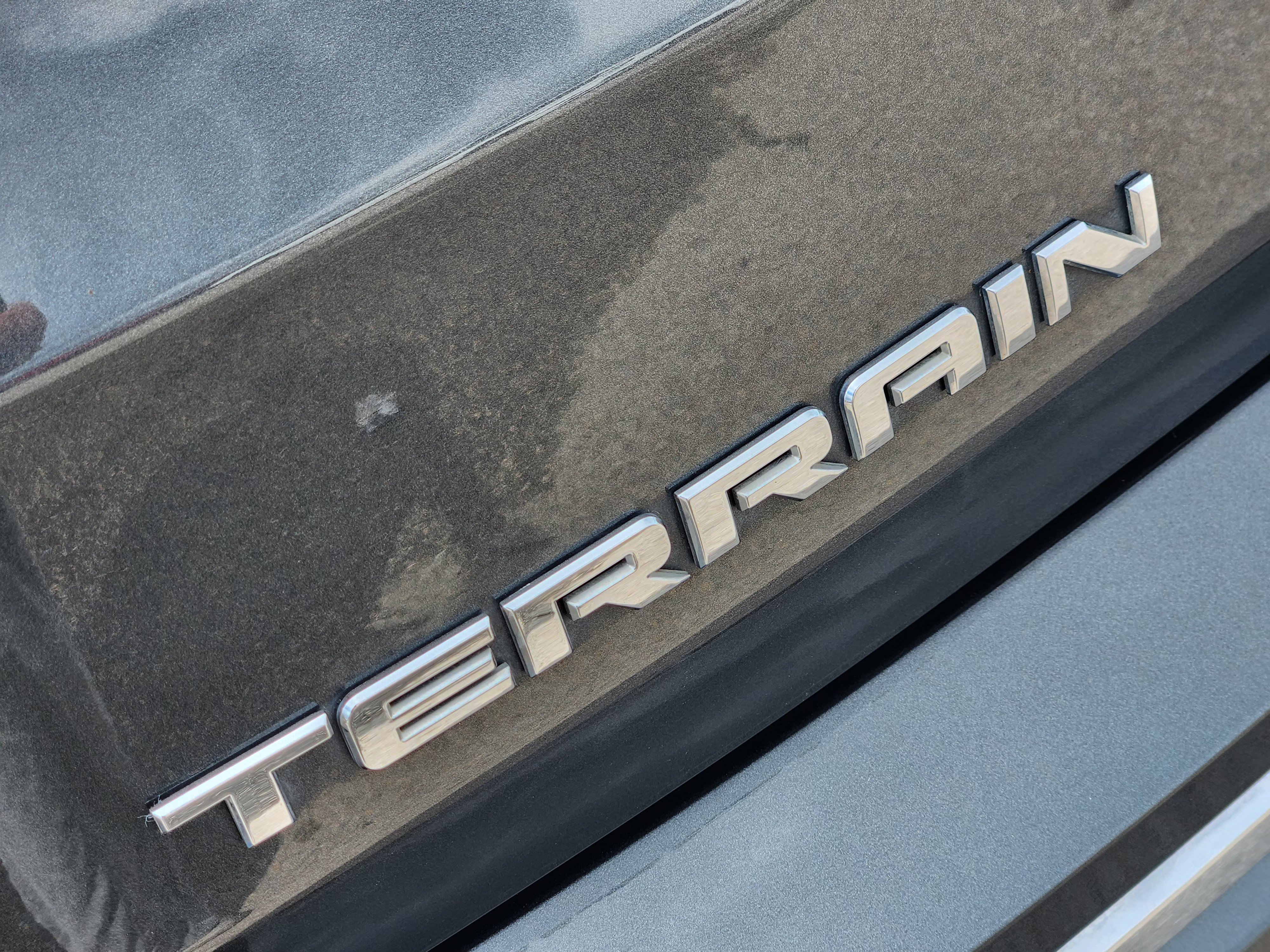 Used 2020 GMC Terrain Denali w/ Denali Premium Package AWD/4WD image 12