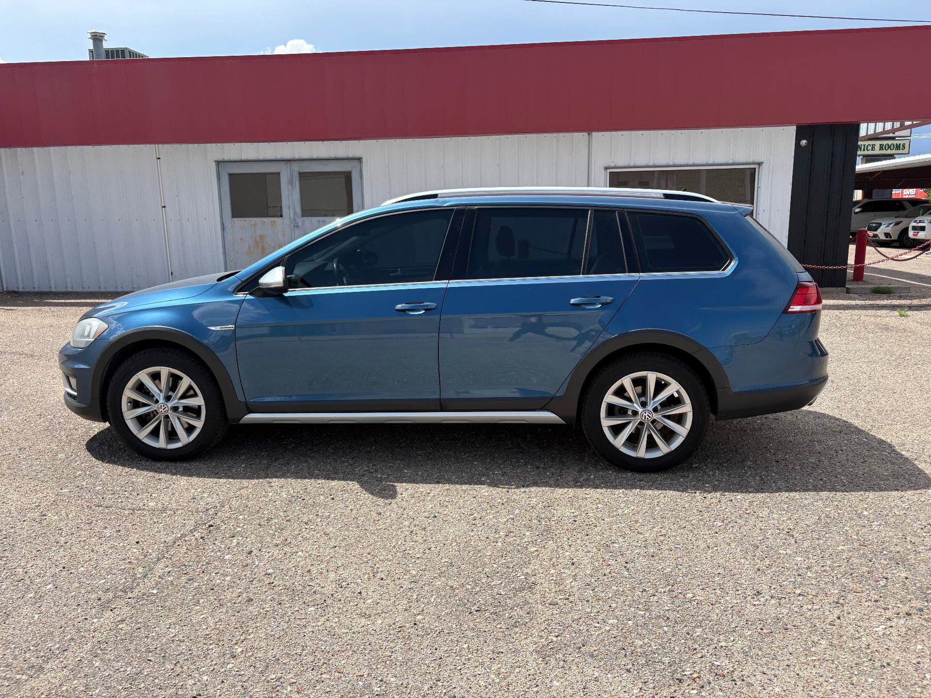 Used 2019 Volkswagen Golf Alltrack S AWD/4WD image 5