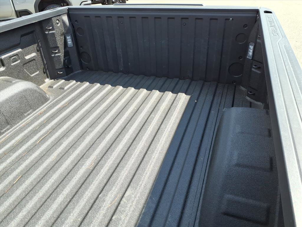 Used 2026 Chevrolet Silverado 1500 Custom AWD/4WD image 13