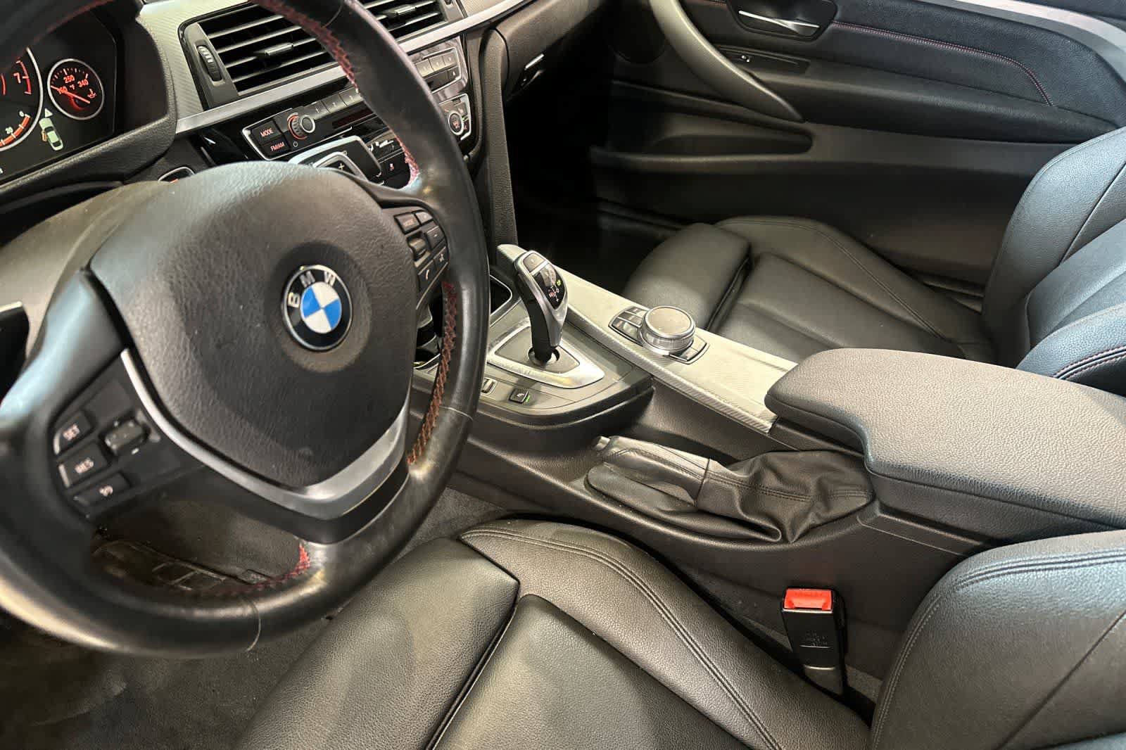 Used 2019 BMW 430i Coupe w/ Convenience Package RWD image 14