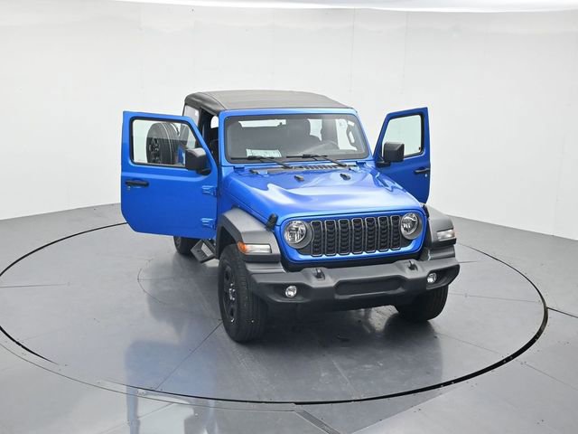 Used 2025 Jeep Wrangler Sport AWD/4WD image 46