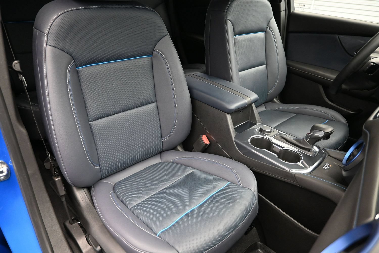 Used 2024 Chevrolet Blazer RS w/ Driver Confidence II Package FWD image 40