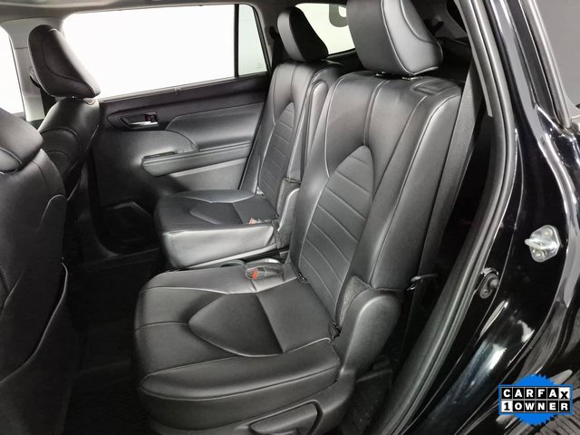 Certified 2024 Toyota Highlander XLE image 23