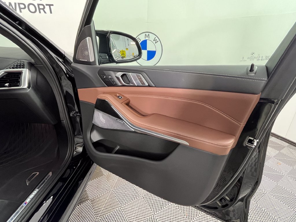 Certified 2027 BMW X7 M60i AWD/4WD image 27